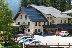 Gaestehaus Pension Rettenbacher voted 7th best hotel in Russbach am Pass Gschutt