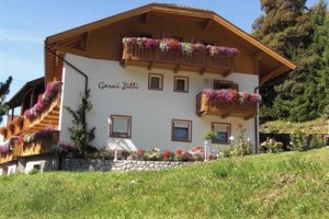 Garni Zilli voted 4th best hotel in Laion