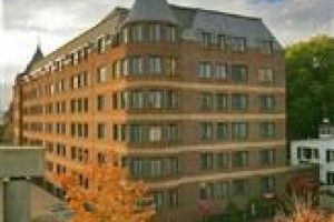 Georgetown Suites Harbour Image
