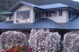 Glenlusk Gardens Bed & Breakfast Berriedale Image