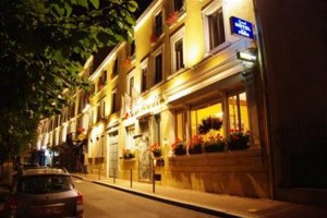 Le Grand Hotel de la Poste voted 3rd best hotel in Vienne