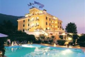 La Medusa Grand Hotel voted  best hotel in Castellammare di Stabia