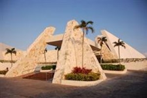 Grand Sirenis Mayan Beach Hotel Akumal voted  best hotel in Akumal