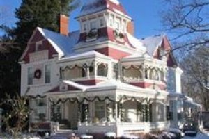 Grand Victorian Bed and Breakfast Inn Bellaire voted 4th best hotel in Bellaire