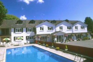 Greenhills Country House Tenby Image