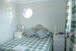 Greystone Pool B&B Looe Image