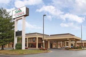 GuestHouse International Inn Jackson (Tennessee) voted 7th best hotel in Jackson 