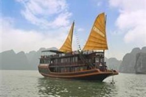 Halong Cristina Suite Cruise Image