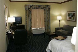 Hampton Inn Alice voted  best hotel in Alice