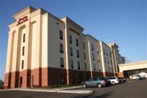 Hampton Inn Knoxville North voted 3rd best hotel in Knoxville