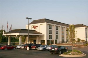 Hampton Inn Detroit Northville voted  best hotel in Northville