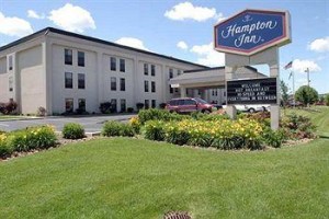 Hampton Inn Elkhart voted 2nd best hotel in Elkhart