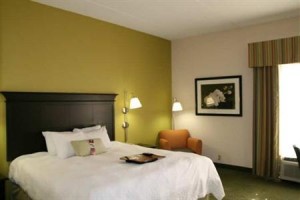 Hampton Inn and Suites Cleveland Airport / Middleburg Heights voted 5th best hotel in Middleburg Heights