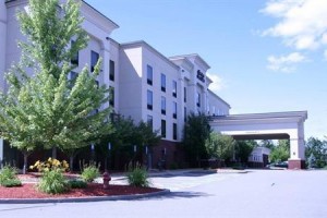 Hampton Inn & Suites Manchester - Bedford voted 2nd best hotel in Bedford 