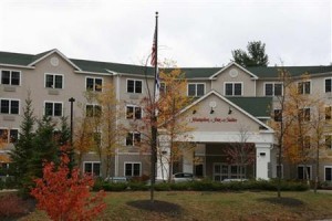 Hampton Inn & Suites North Conway voted 6th best hotel in North Conway