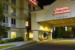 Hampton Inn and Suites Seattle North Lynnwood voted 4th best hotel in Lynnwood