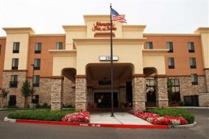 Hampton Inn & Suites Sacramento-Elk Grove Laguna I-5 voted  best hotel in Elk Grove