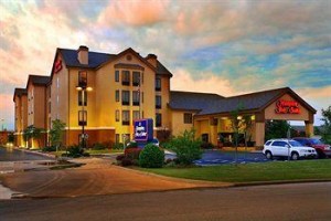 Hampton Inn and Suites Tulsa - Woodland Hills Image