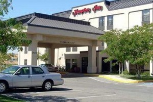 Hampton Inn Tracy voted 2nd best hotel in Tracy