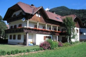 Haus Schuster voted 2nd best hotel in Kirchbach