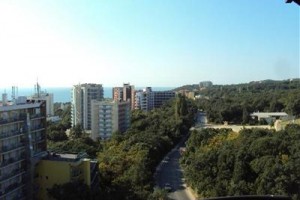 Havana Hotel Golden Sands Image