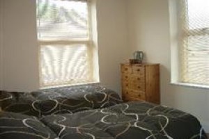 Hikers and Bikers Bed and Breakfast Glossop Image