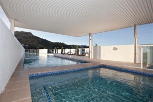 Holborn Apartments Townsville Image