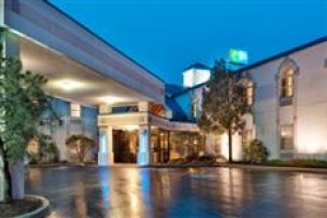 Holiday Inn Express Elizabethtown (Hershey Area) voted  best hotel in Elizabethtown 