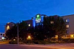 Holiday Inn Express Hotel & Suites Belmont (California) Image