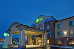 Holiday Inn Express Hotel & Suites Cedar City voted 10th best hotel in Cedar City