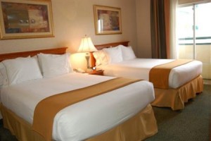 Holiday Inn Express Hotel & Suites Pasadena-Colorado Blvd. voted 5th best hotel in Pasadena 