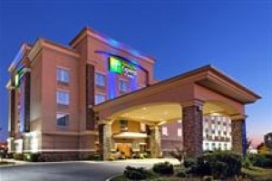 Holiday Inn Express Hotel & Suites Cookeville voted 7th best hotel in Cookeville