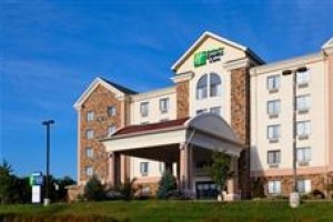 Holiday Inn Express Hotel & Suites Kingsport-Meadowview I-26 voted 5th best hotel in Kingsport