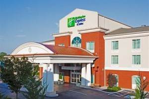 Holiday Inn Express Hotel & Suites Lenoir City voted 2nd best hotel in Lenoir City