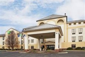 Holiday Inn Express Hotel & Suites Madison (Indiana) voted 2nd best hotel in Madison 
