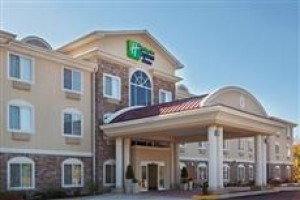 Holiday Inn Express Hotel & Suites Meriden voted 3rd best hotel in Meriden