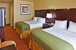 Holiday Inn Express Hotel & Suites Muskogee Image