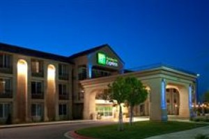 Holiday Inn Express Lancaster (California) voted 2nd best hotel in Lancaster 