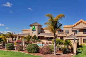 Holiday Inn Express Lompoc Image