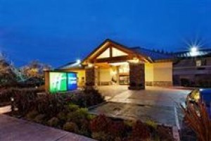 Holiday Inn Express Walnut Creek voted 2nd best hotel in Walnut Creek