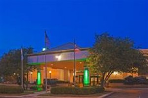 Holiday Inn Perrysburg - French Quarter voted 3rd best hotel in Perrysburg