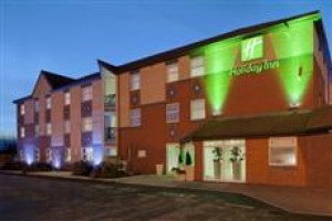 Holiday Inn West Salford voted 7th best hotel in Salford