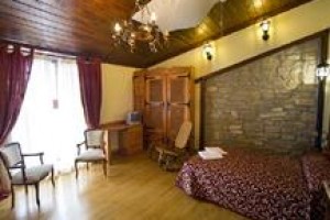 Hostal Arandigoyen voted  best hotel in Yerri