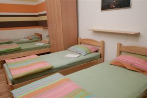 Hostel Sova Novi Sad Image