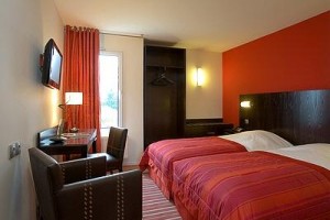 Hostellerie d'Aussois voted  best hotel in Semur-en-Auxois