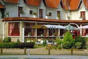 Hostellerie du Lys voted  best hotel in Lamorlaye