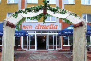 Hotel Amelia Image