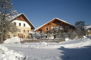 Hotel Bauernhof Stefflbauer Seeham Image