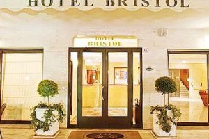 Nouvo Bristol Hotel Image