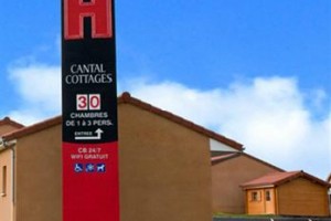 Hotel Cantal Cottage Image